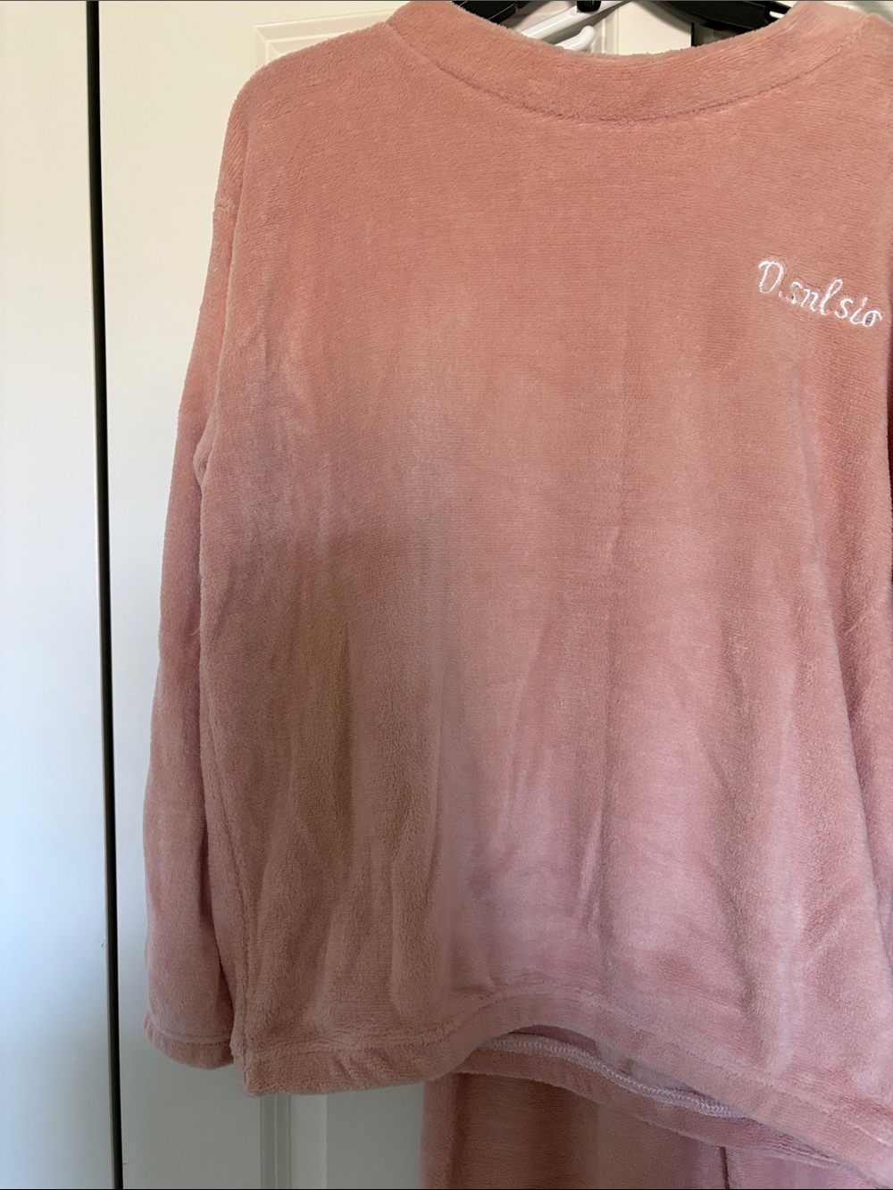 Plush Two-Piece Women's Pajama Set in Dusty Rose - Picture 3 of 13